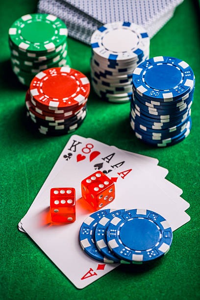 PMGC slot games and live table lobby on warkoptoto3 mobile app